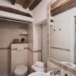 Bargello House By Francigenaapartments Sienne