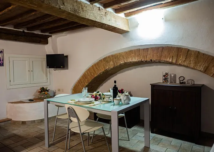 Bargello House By Francigenaapartments *