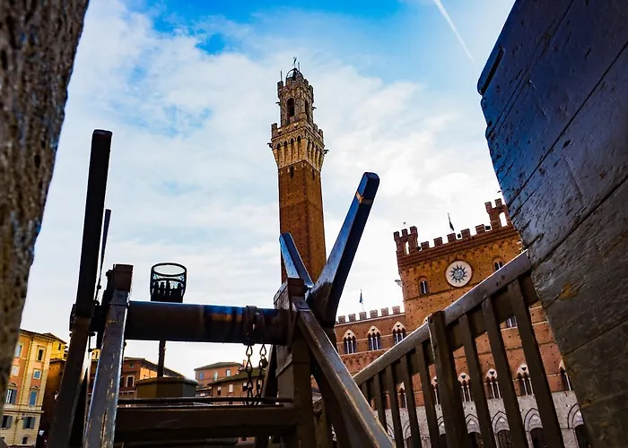 Bargello House By Francigenaapartments Apartment Siena